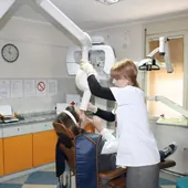 stomatoloska-ordinacija-i-ortopan-centar-dr-milosavljevic-estetska-stomatologija